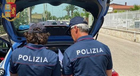 coatto con rolex sul motorino|Roma, torna la banda del Rolex. Imprenditore rapinato a bordo .